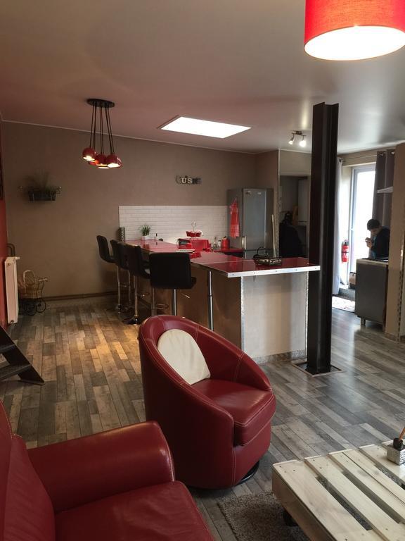 Вилла Loft L Atelier De Jacques Pres De Chablis Villy  Экстерьер фото